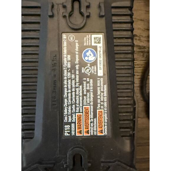 Used RYOBI P118 ONE+ 18V Lithium-Ion Dual Chemistry Battery Charger - Picture 6 of 7